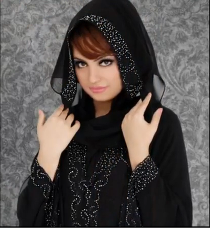 Latest fashion styles 2013 The best in celebrity style, the latest fashion news, and trends on and off the runway.
